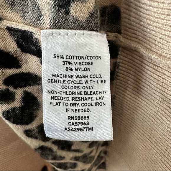 1901 - Leopard Print Spring Sweater - Picture 8 of 9